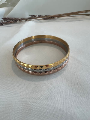 Tricolor Bangles