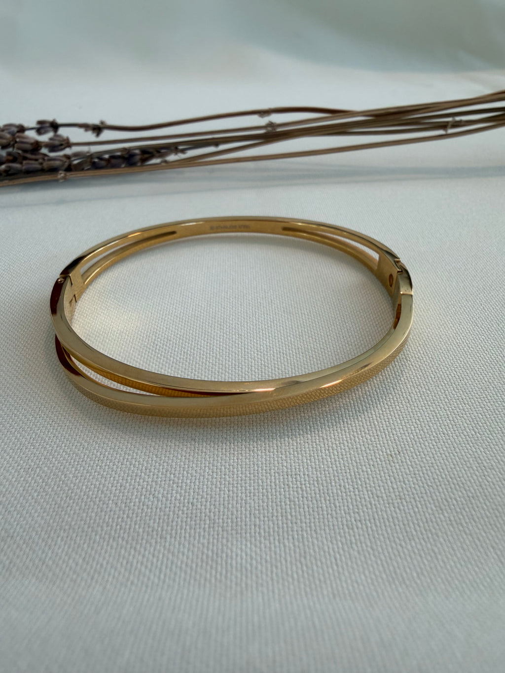 Double Bangle